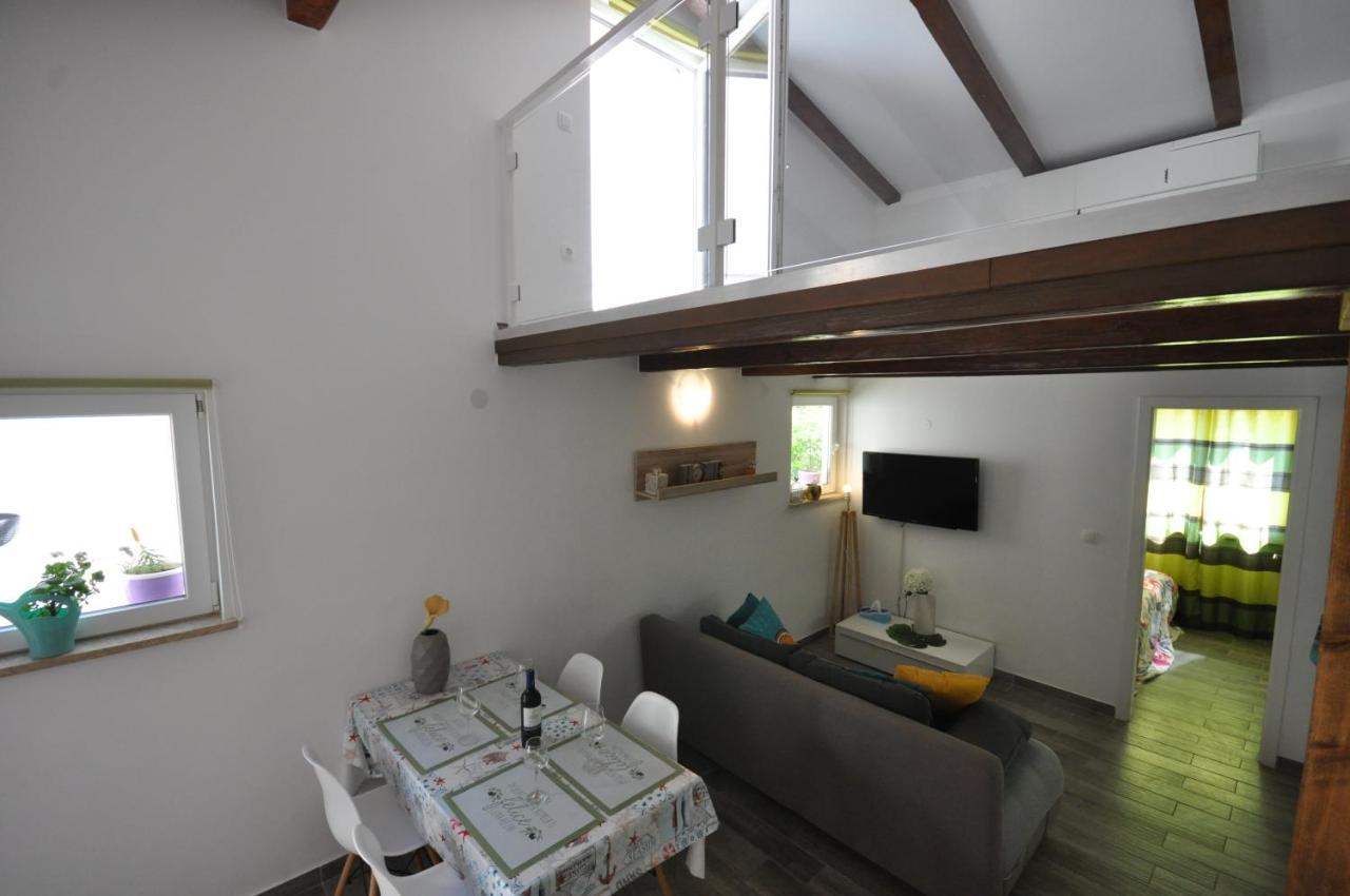 New Lux Apartman Kala Poreč Exterior foto